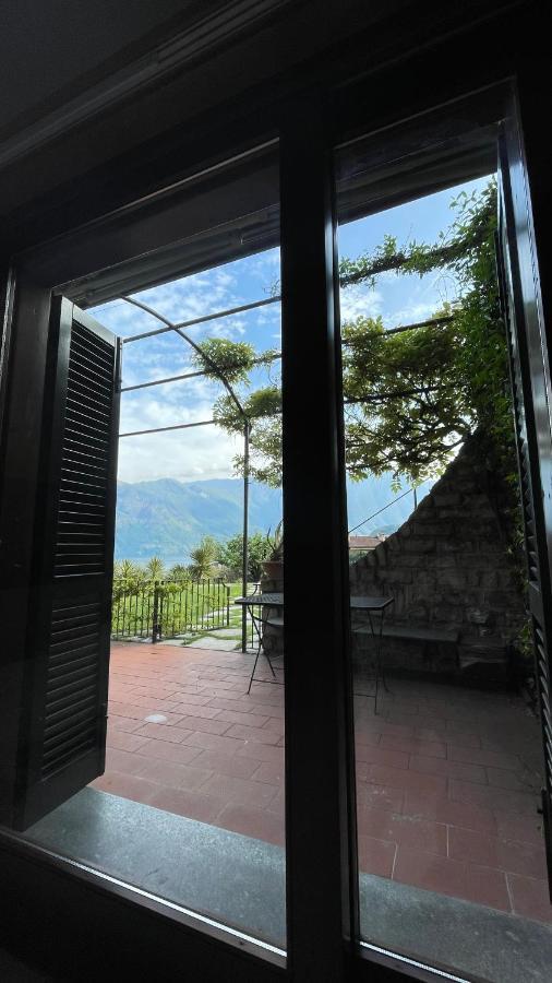 Lake View, Swimming Pool, Tennis Court And Private Parking Mezzegra Kültér fotó